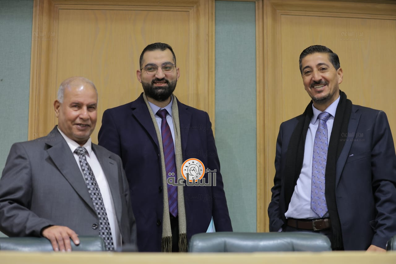 Madar Al-Saa Images 0.7164456287848034