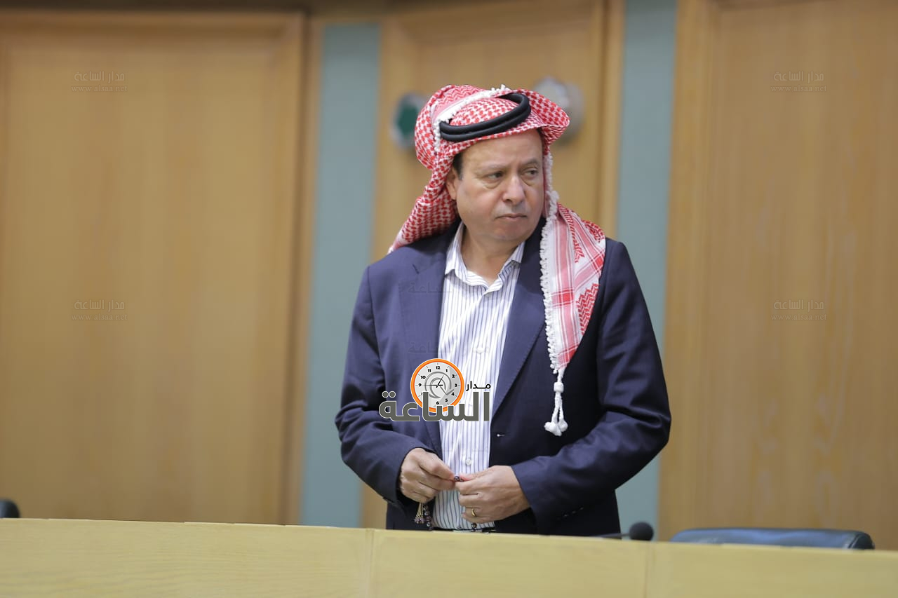 Madar Al-Saa Images 0.1308282432378255