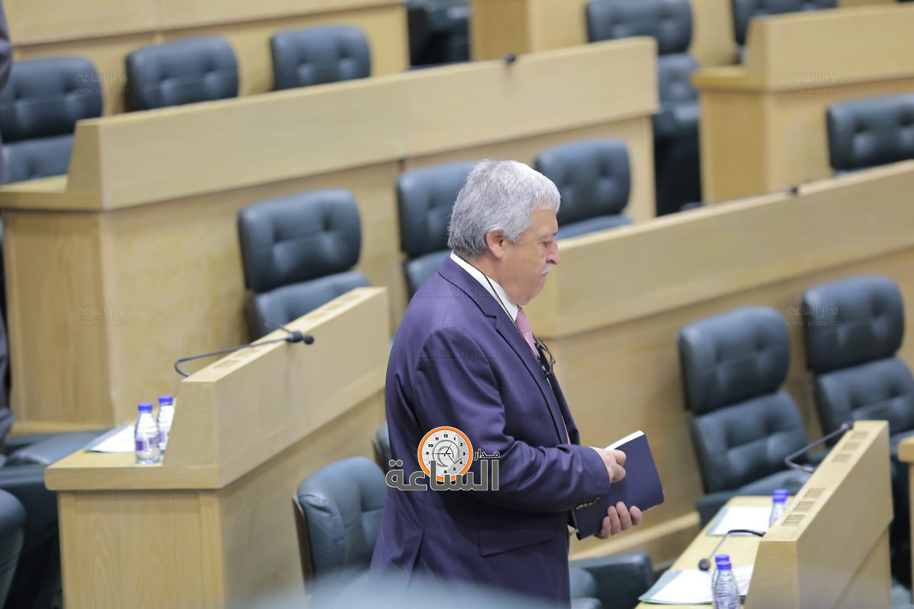 Madar Al-Saa Images 0.6193759083316404