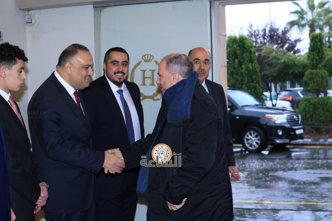 Madar Al-Saa Images 0.24294283409890305