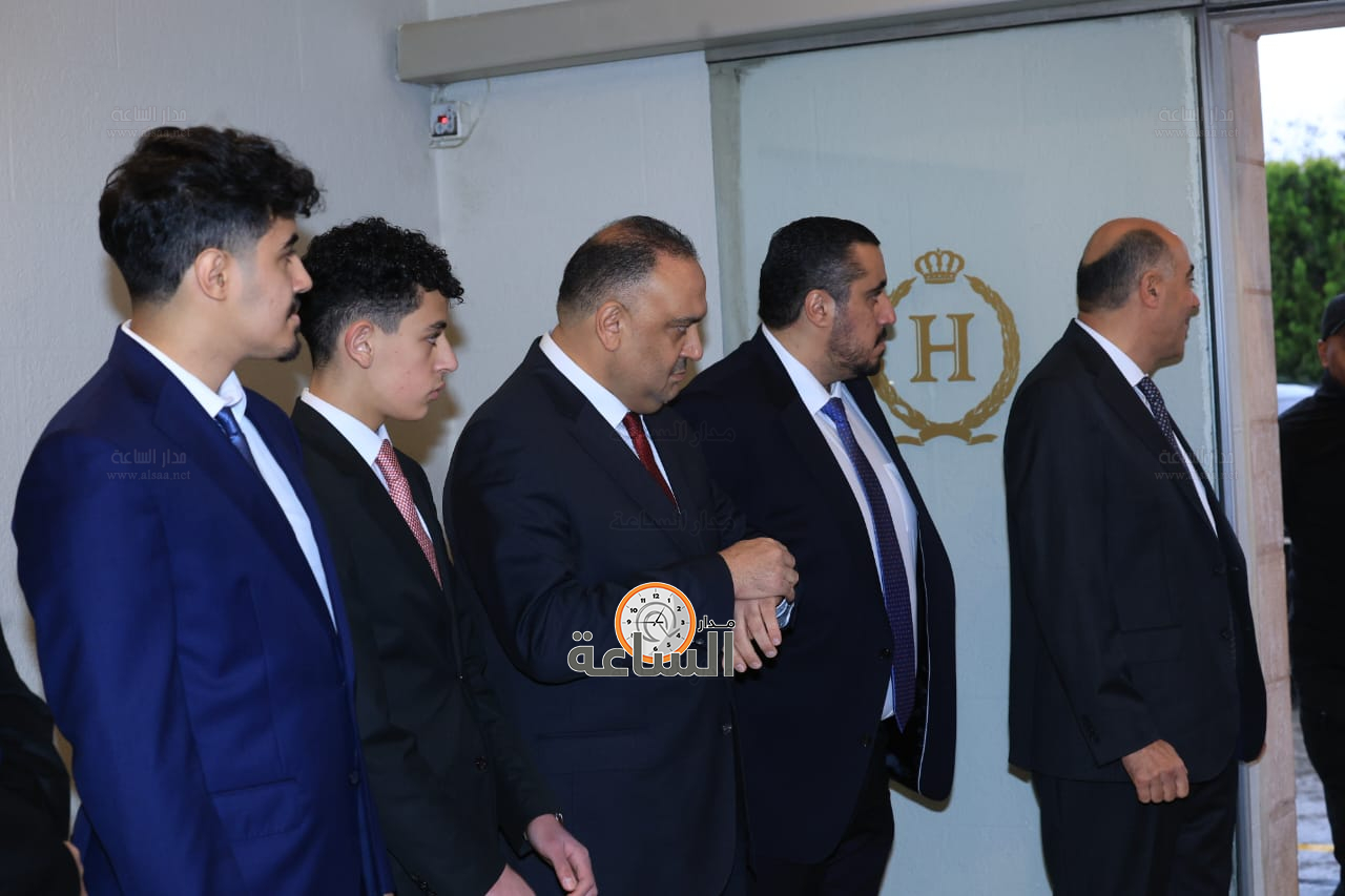 Madar Al-Saa Images 0.7450060682288159