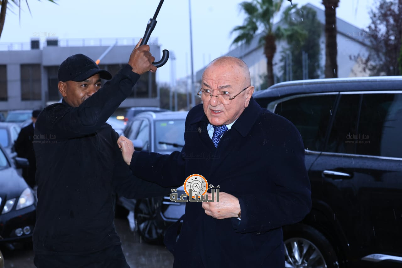 Madar Al-Saa Images 0.23001030039862858