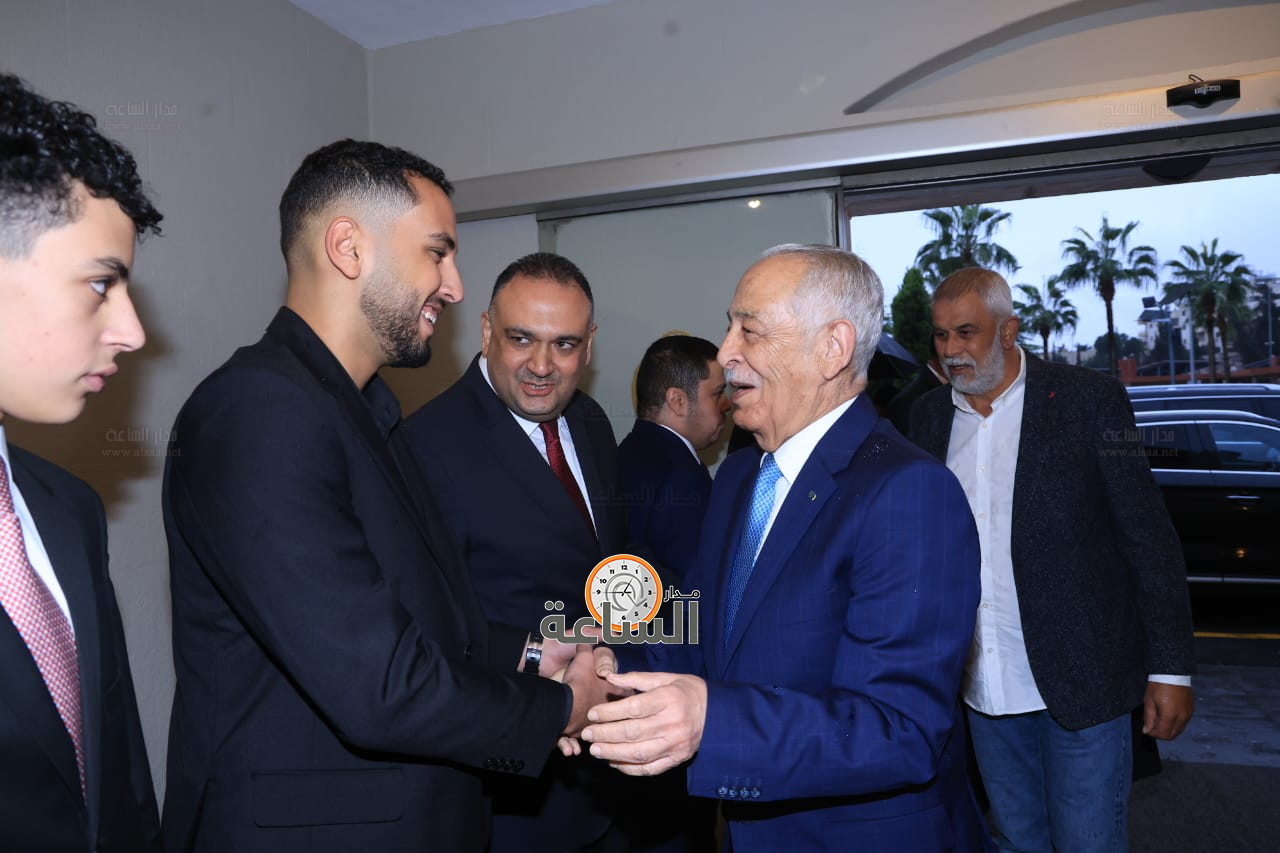 Madar Al-Saa Images 0.13201621625187265