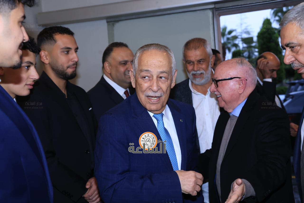 Madar Al-Saa Images 0.8771088425547854