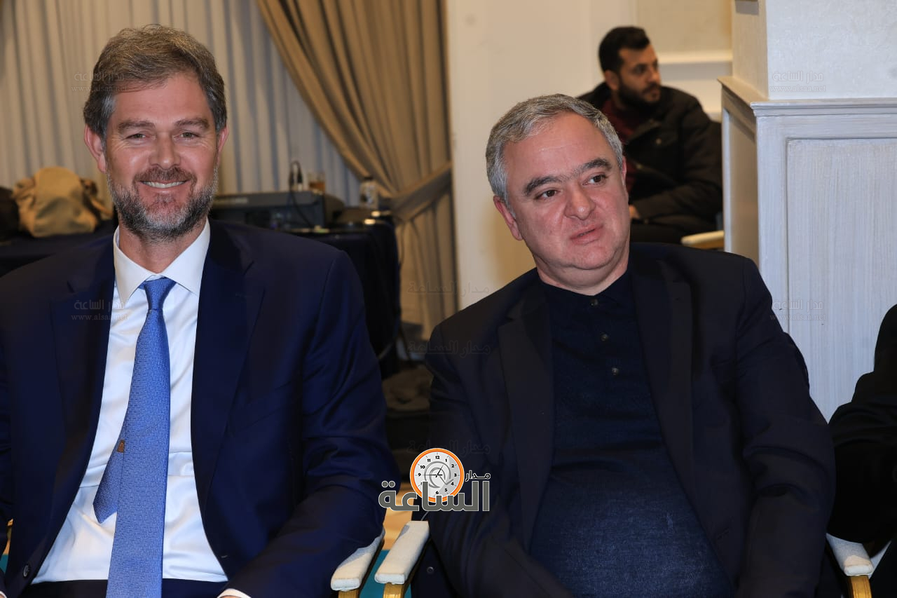 Madar Al-Saa Images 0.19158225598772227