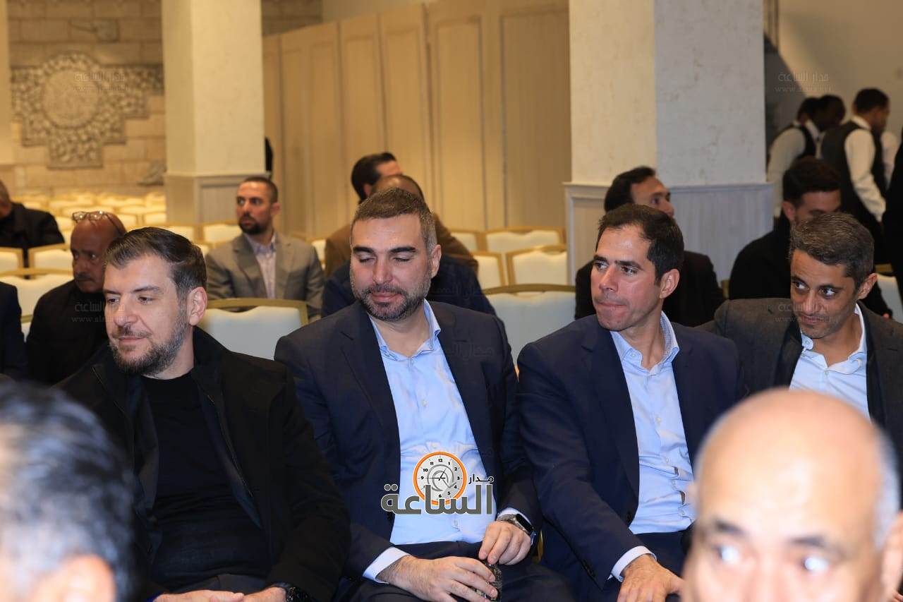 Madar Al-Saa Images 0.9861547126853797