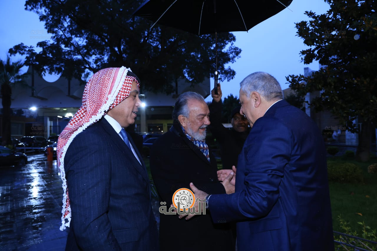 Madar Al-Saa Images 0.6547665056550617