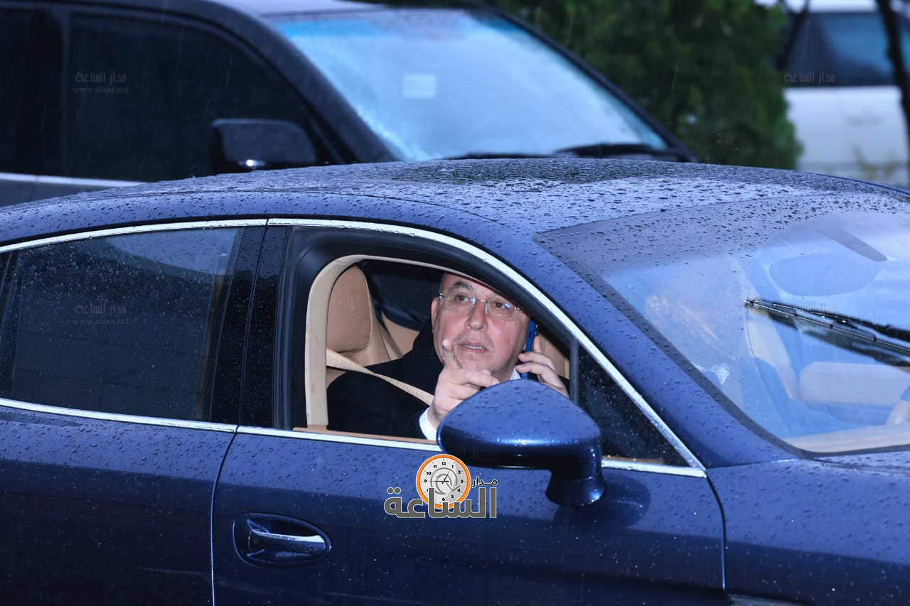 Madar Al-Saa Images 0.24517572990587488