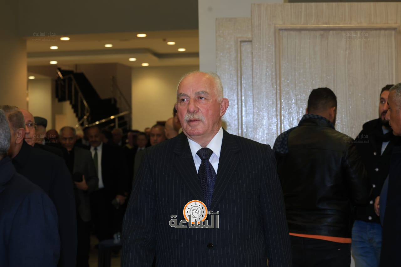 Madar Al-Saa Images 0.48847049076326354