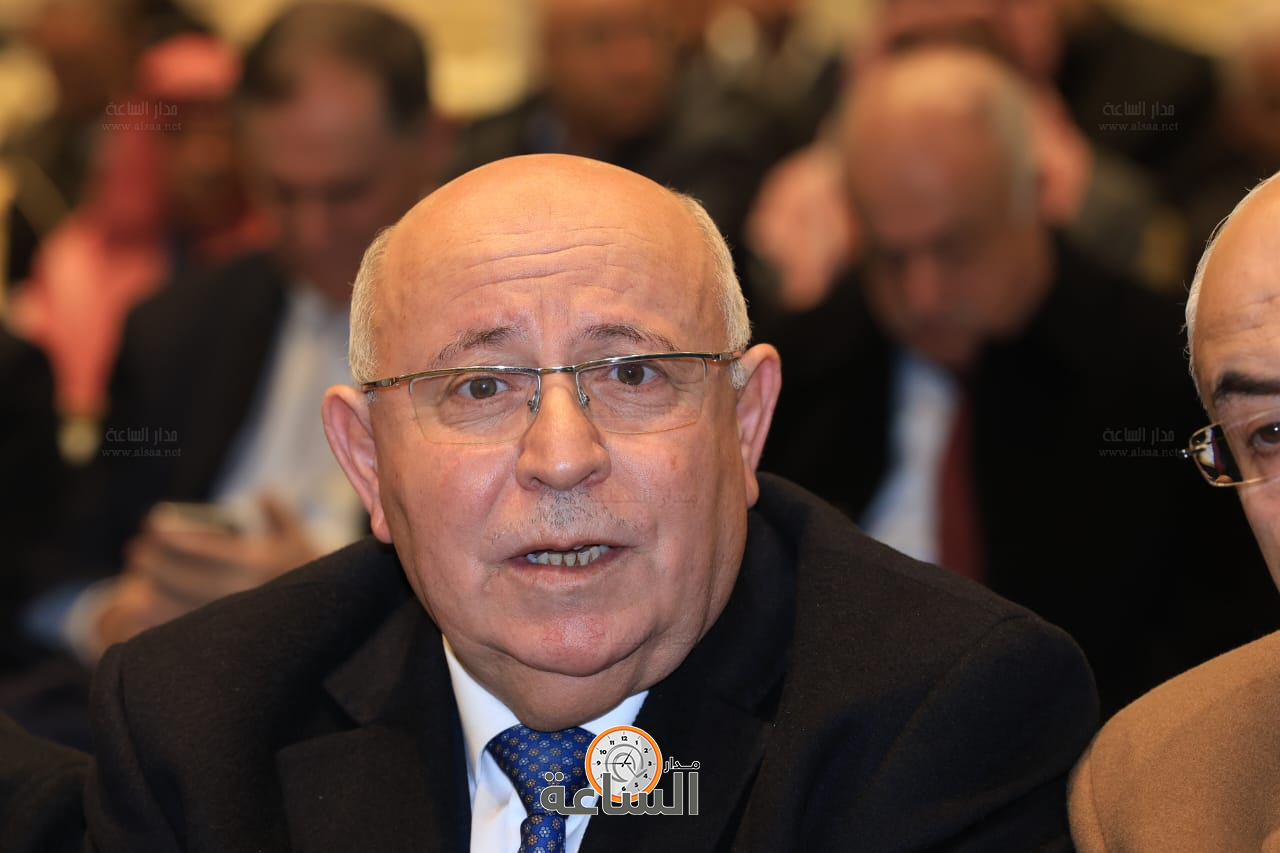 Madar Al-Saa Images 0.002293654571483894