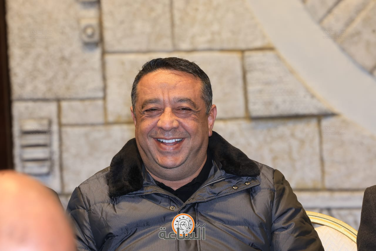 Madar Al-Saa Images 0.04697260882875187