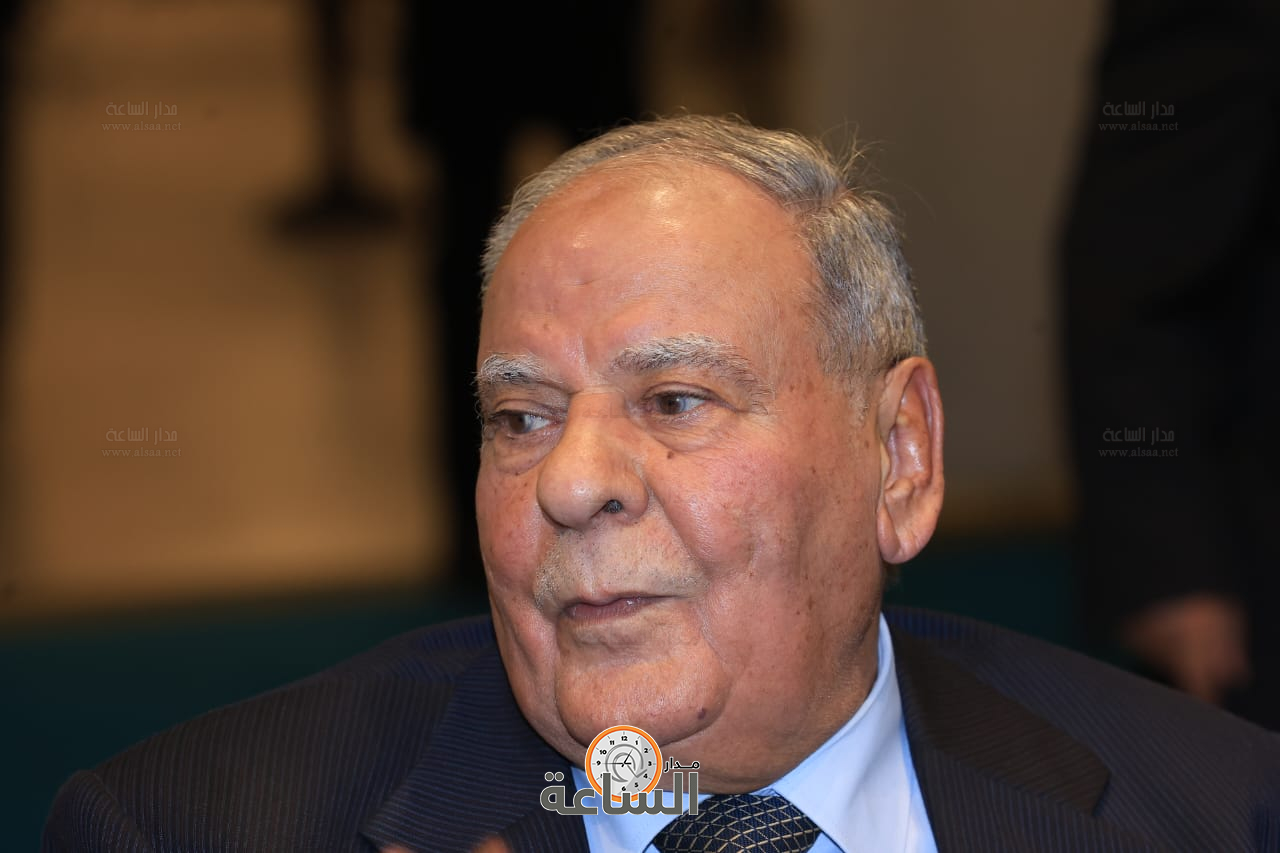 Madar Al-Saa Images 0.4631932215228739