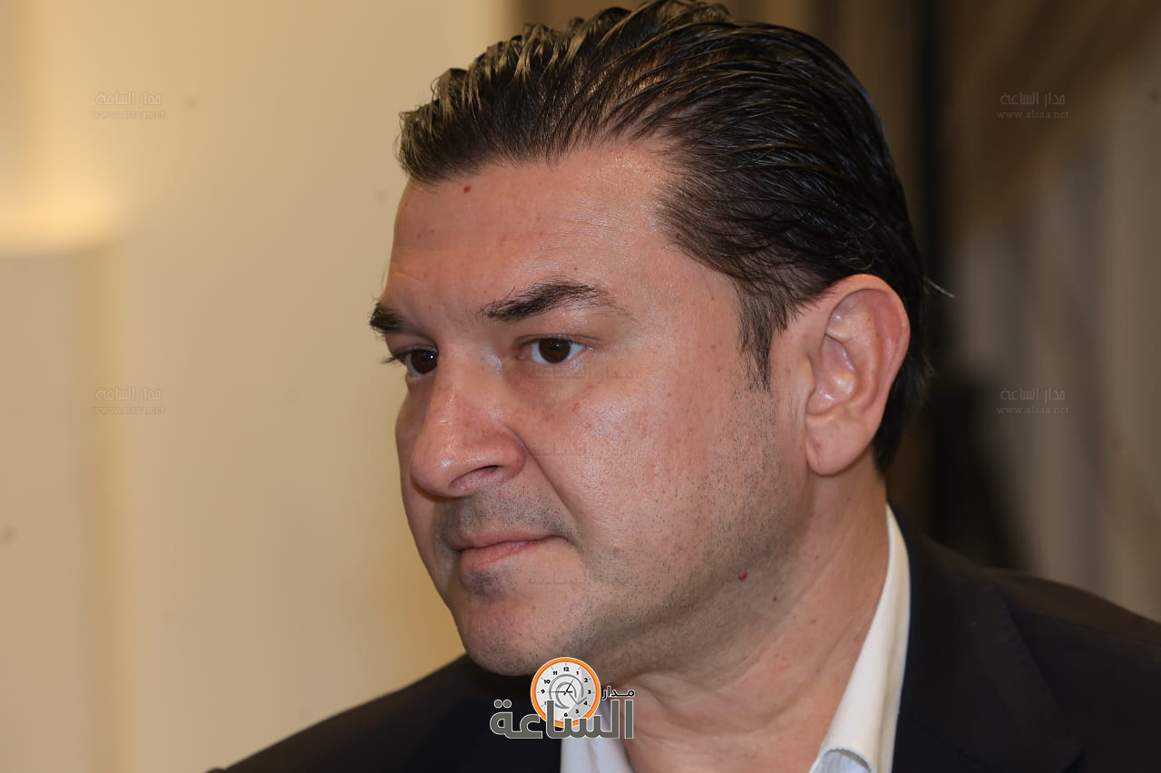 Madar Al-Saa Images 0.4026542863833551