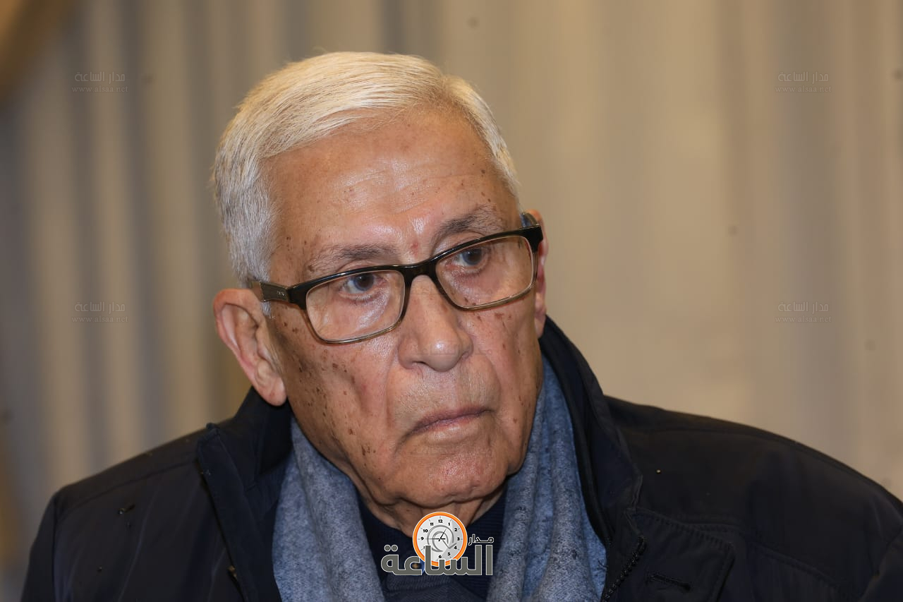 Madar Al-Saa Images 0.13576572654028396