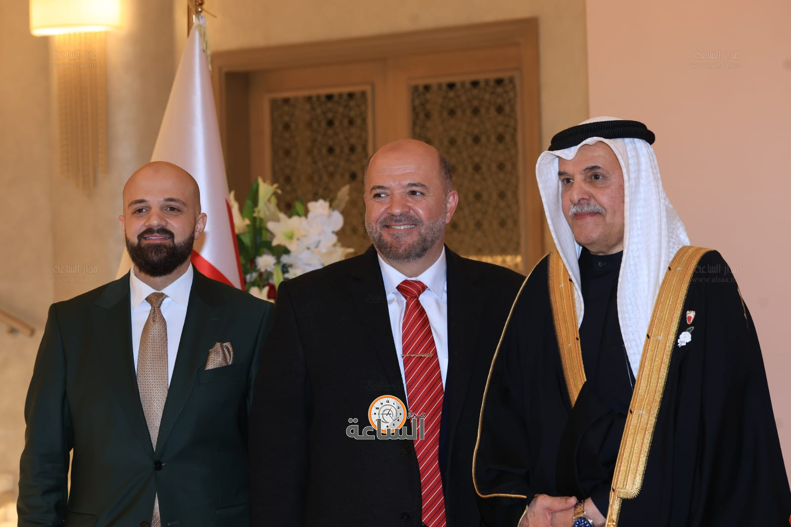 Madar Al-Saa Images 0.9998177917513636