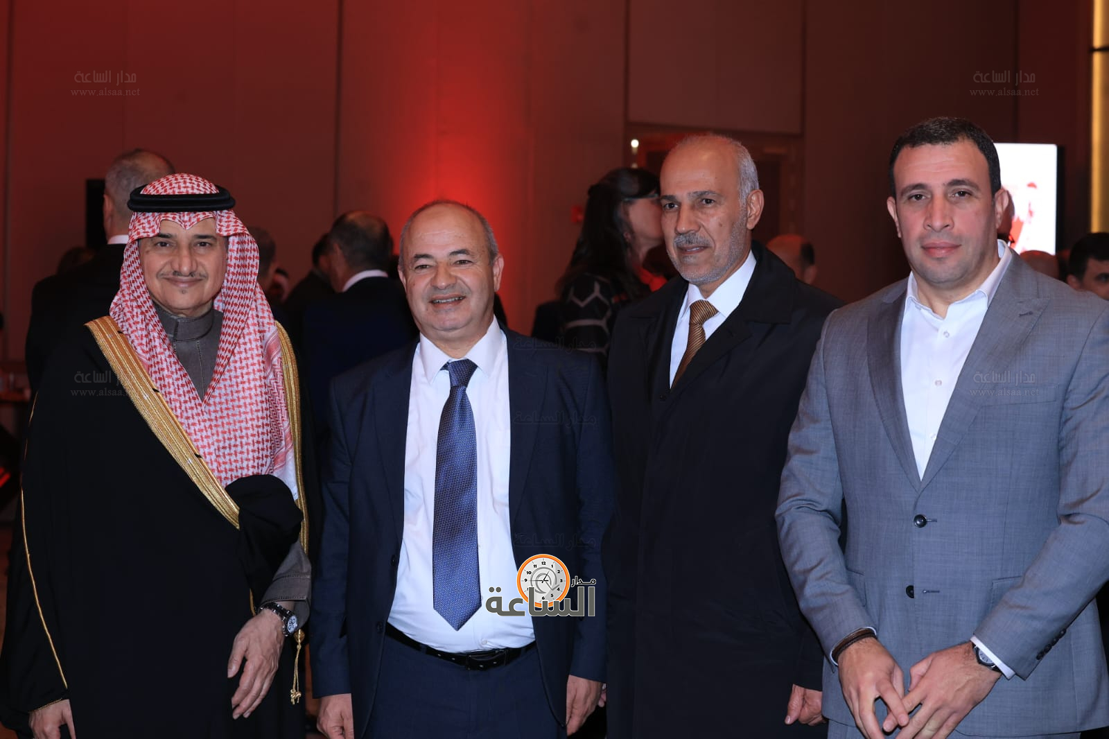 Madar Al-Saa Images 0.0532413382810234