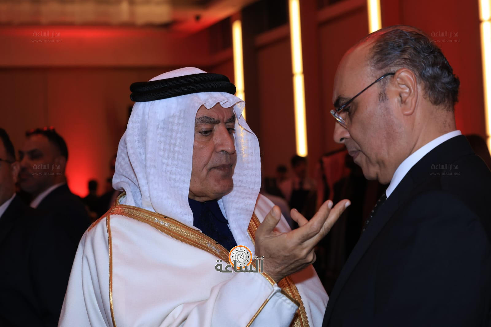 Madar Al-Saa Images 0.2116629163999607