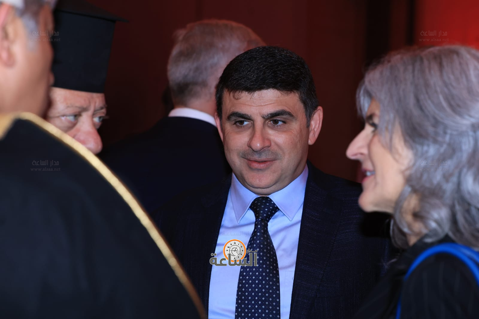 Madar Al-Saa Images 0.3271968005883451