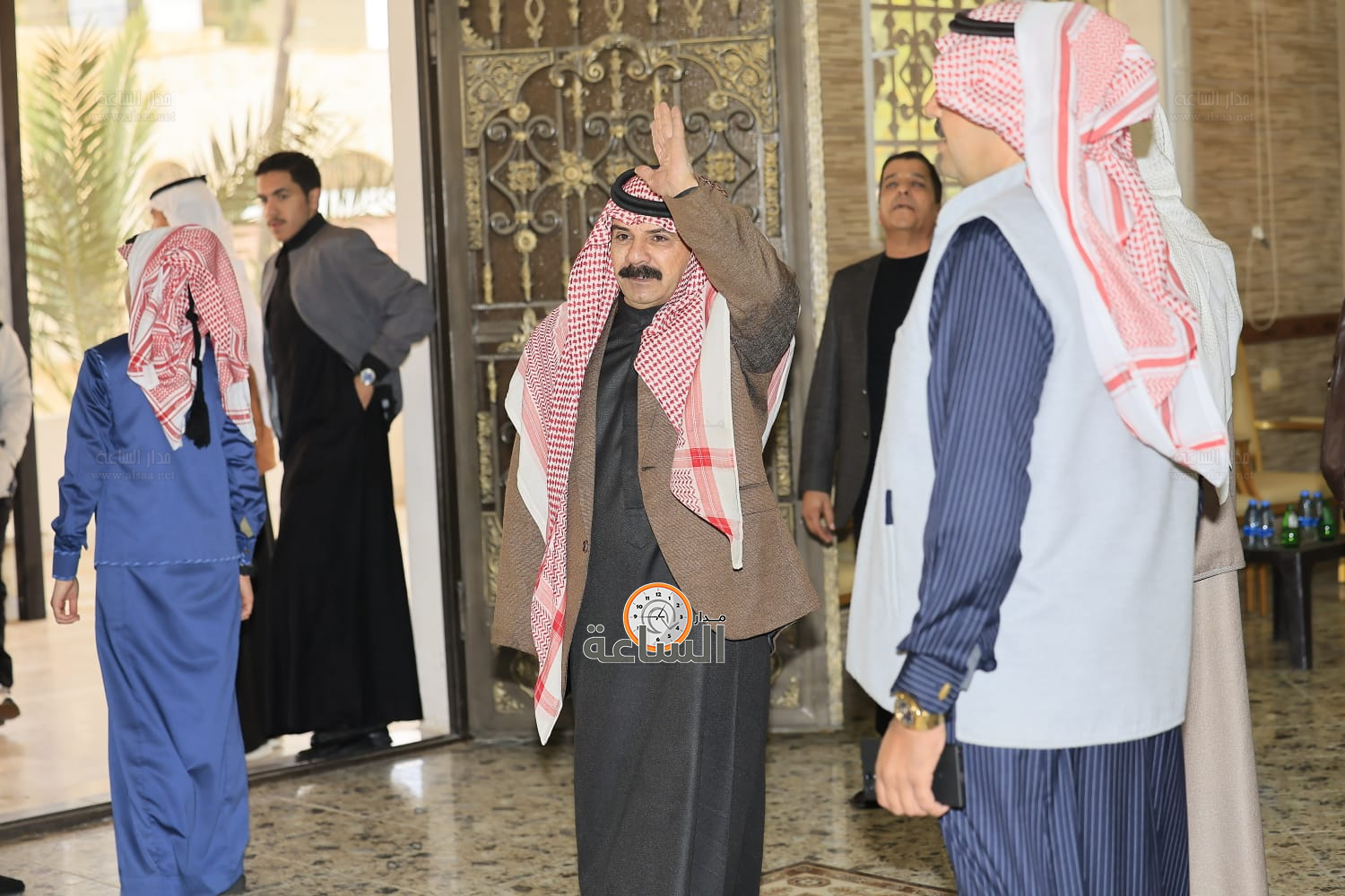 Madar Al-Saa Images 0.7066419057355453