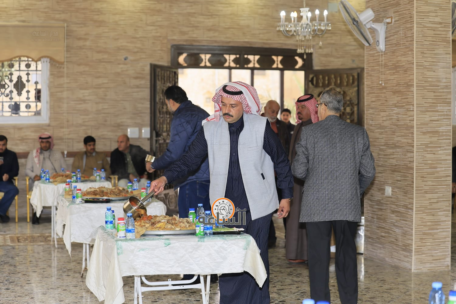 Madar Al-Saa Images 0.7636581058429599