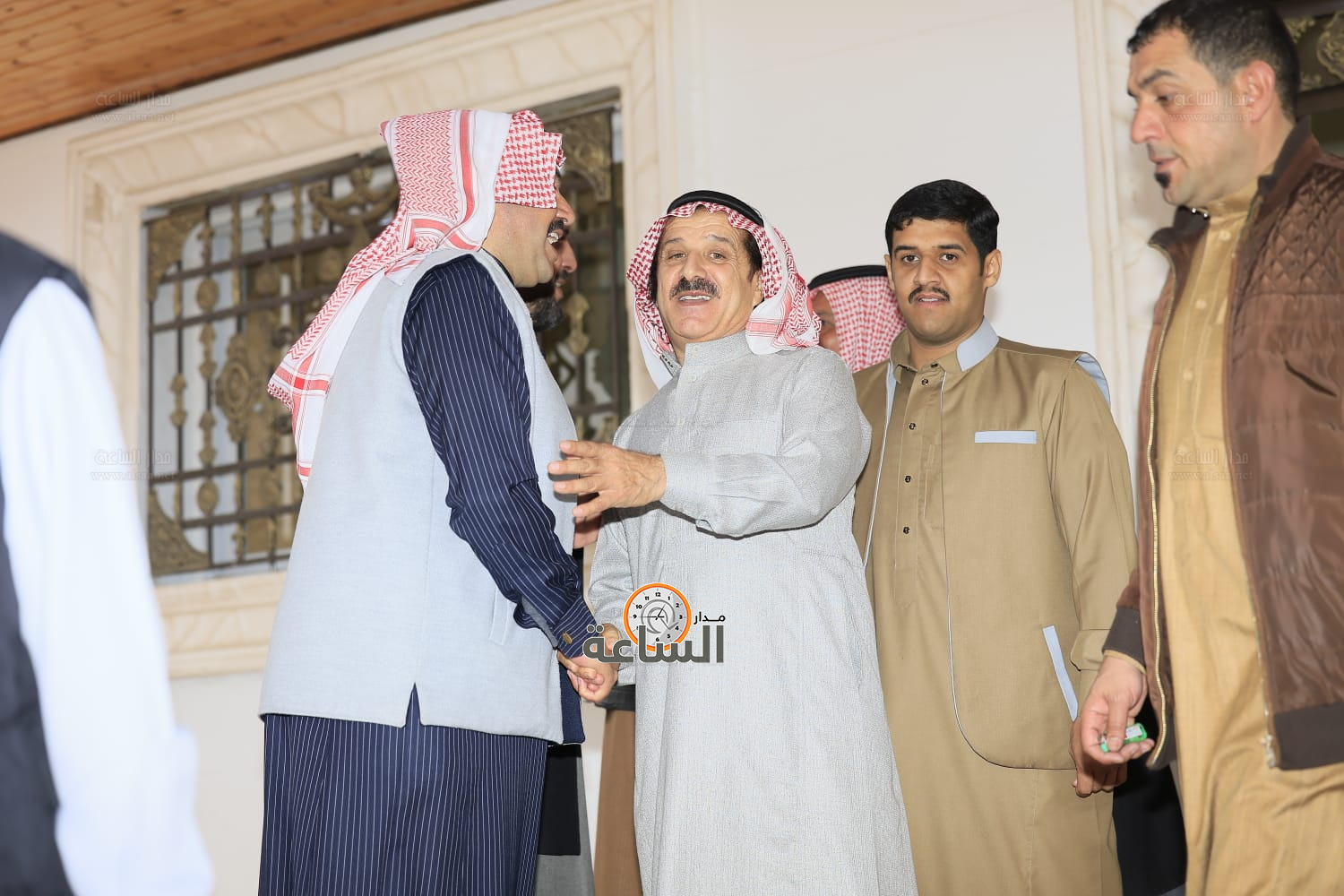 Madar Al-Saa Images 0.273886343518431