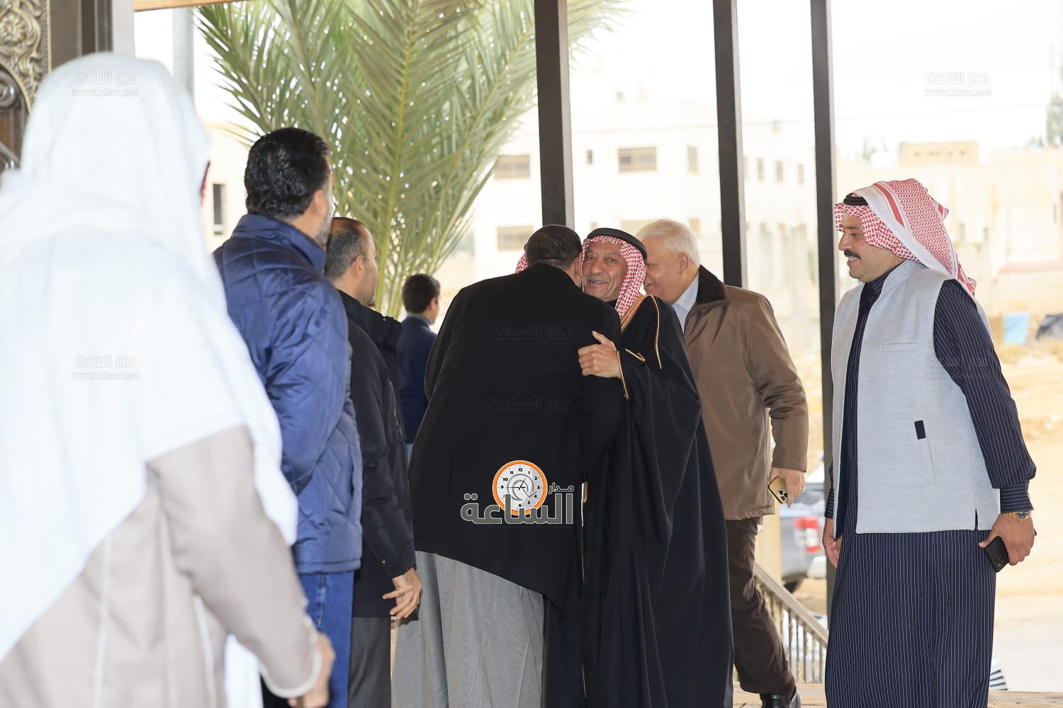 Madar Al-Saa Images 0.8906424320299212