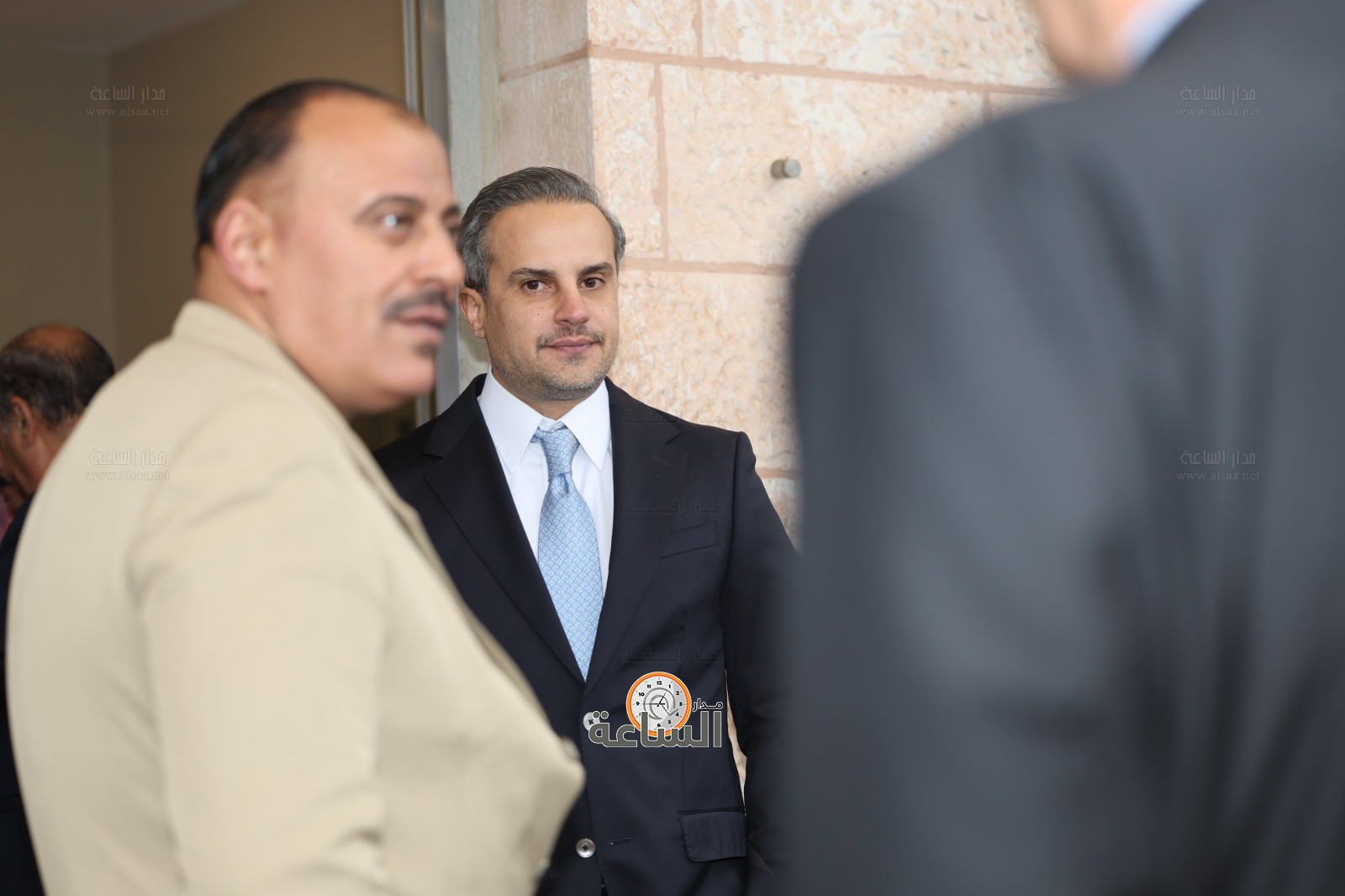 Madar Al-Saa Images 0.5380382815624135