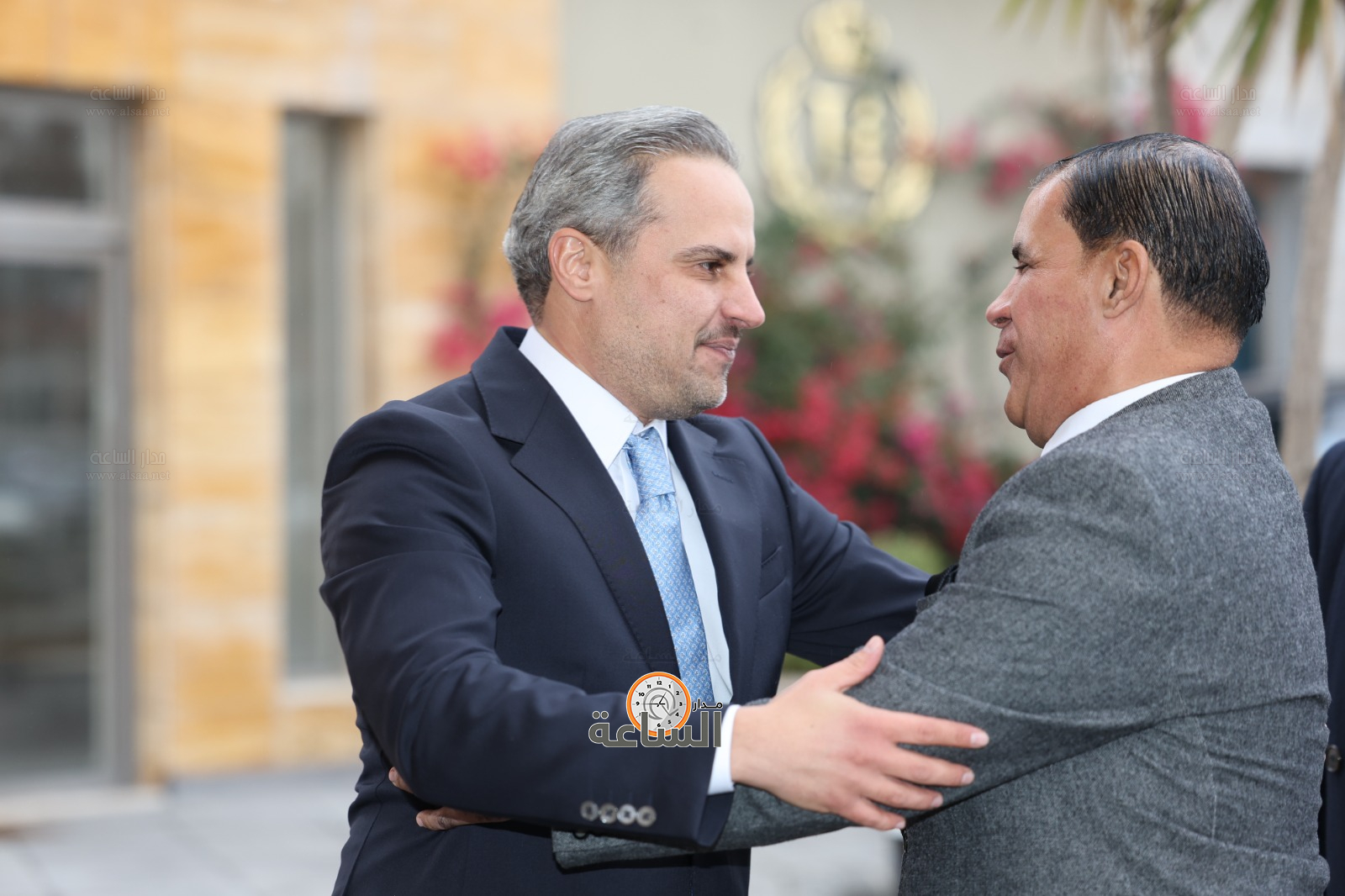 Madar Al-Saa Images 0.3645552406216279