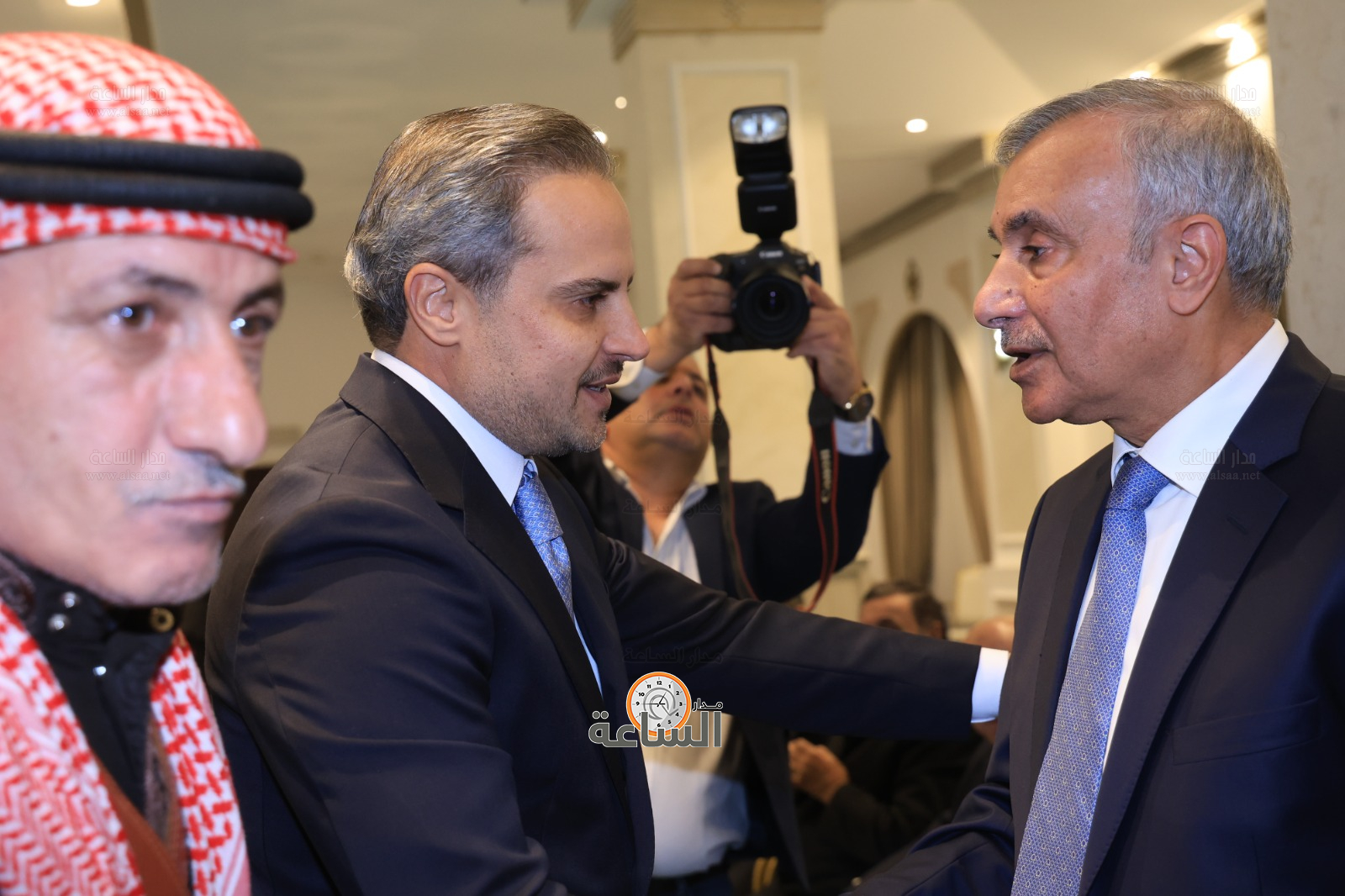 Madar Al-Saa Images 0.6391557845679362