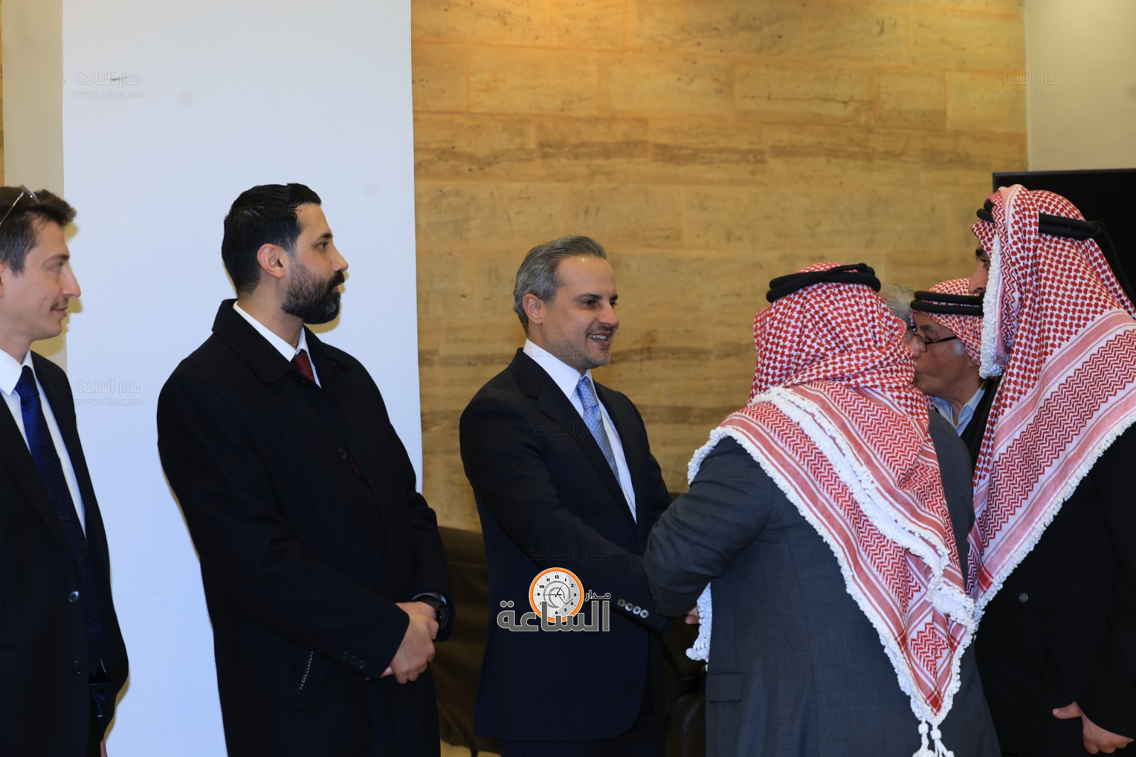 Madar Al-Saa Images 0.6129934602589588