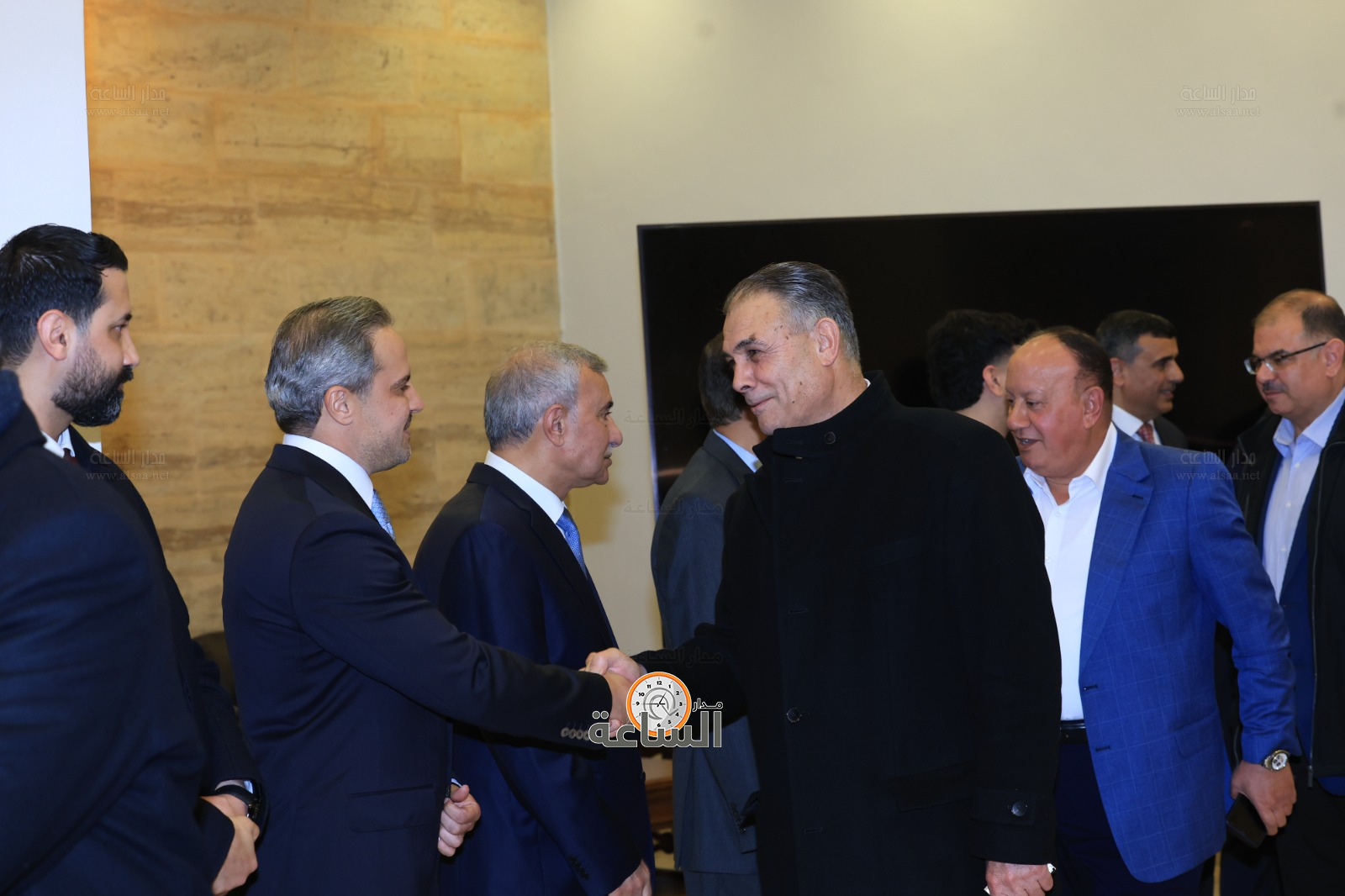 Madar Al-Saa Images 0.3563710420417573