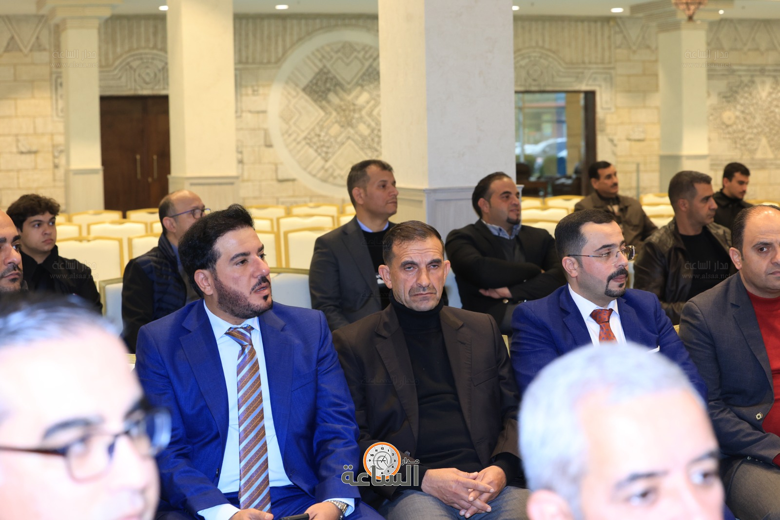 Madar Al-Saa Images 0.9024644571671226