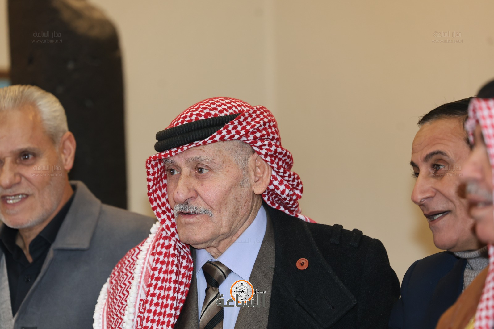 Madar Al-Saa Images 0.7087660741892148