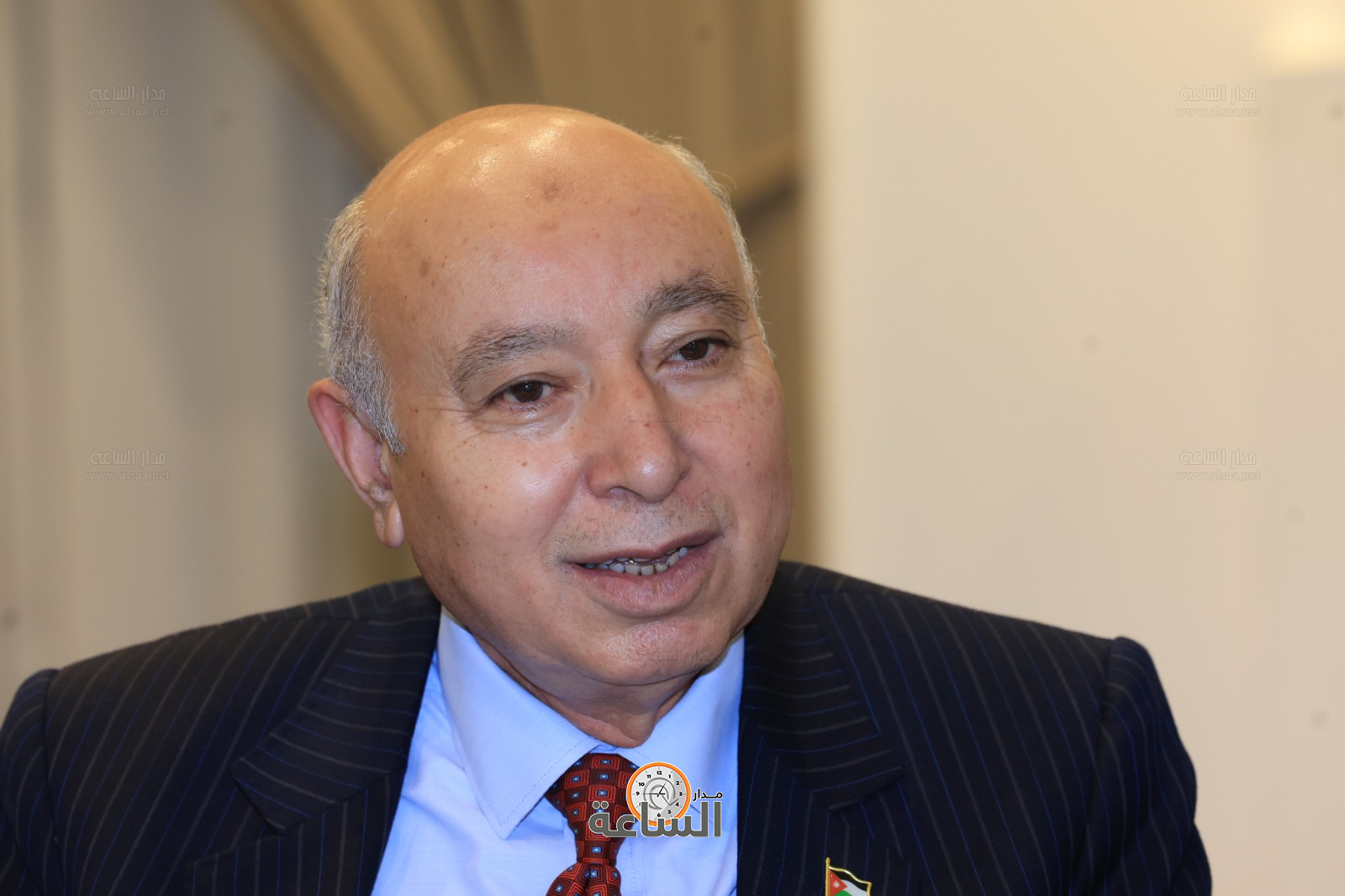 Madar Al-Saa Images 0.4746600713122294