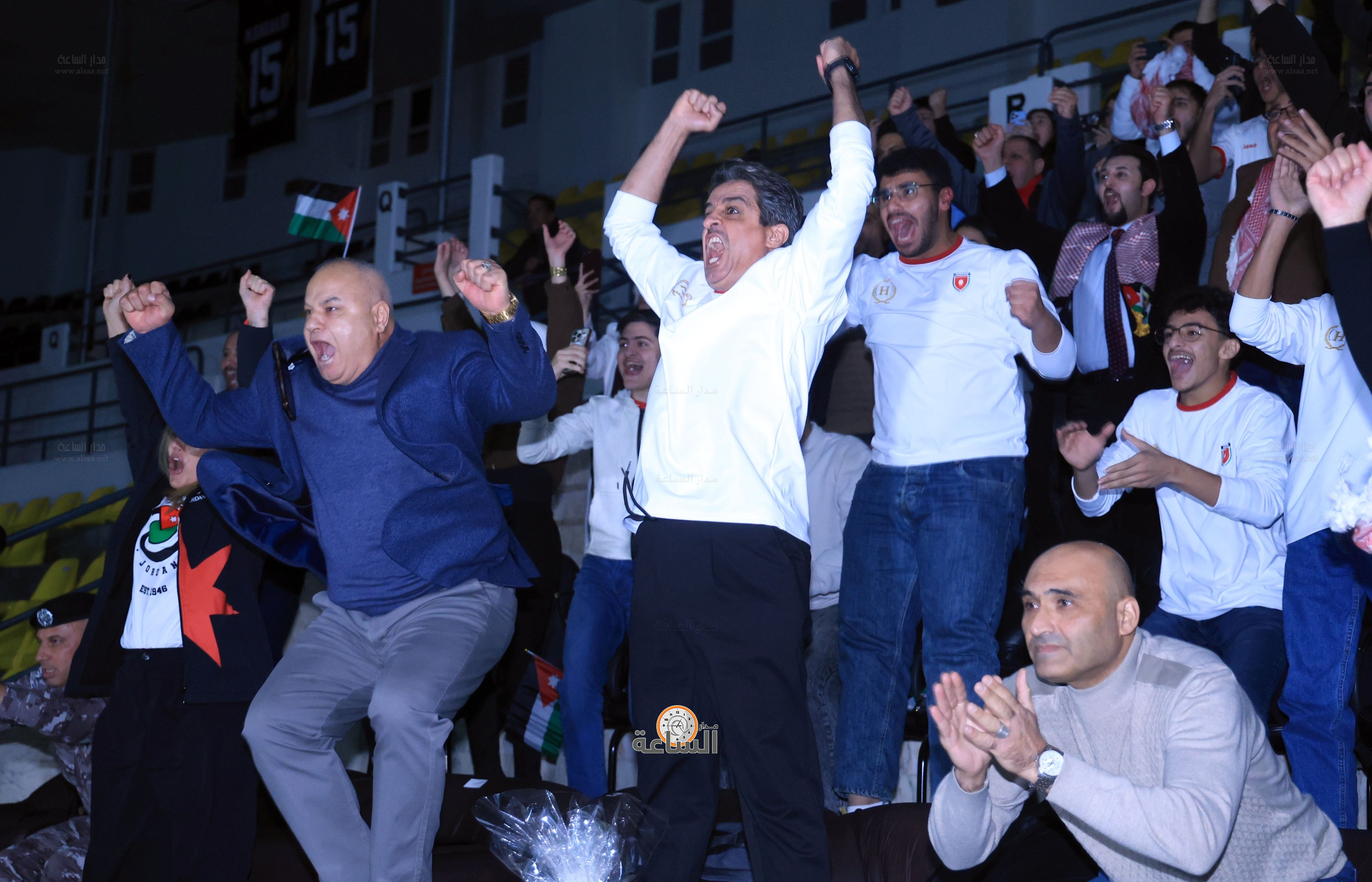 Madar Al-Saa Images 0.21334145829754592