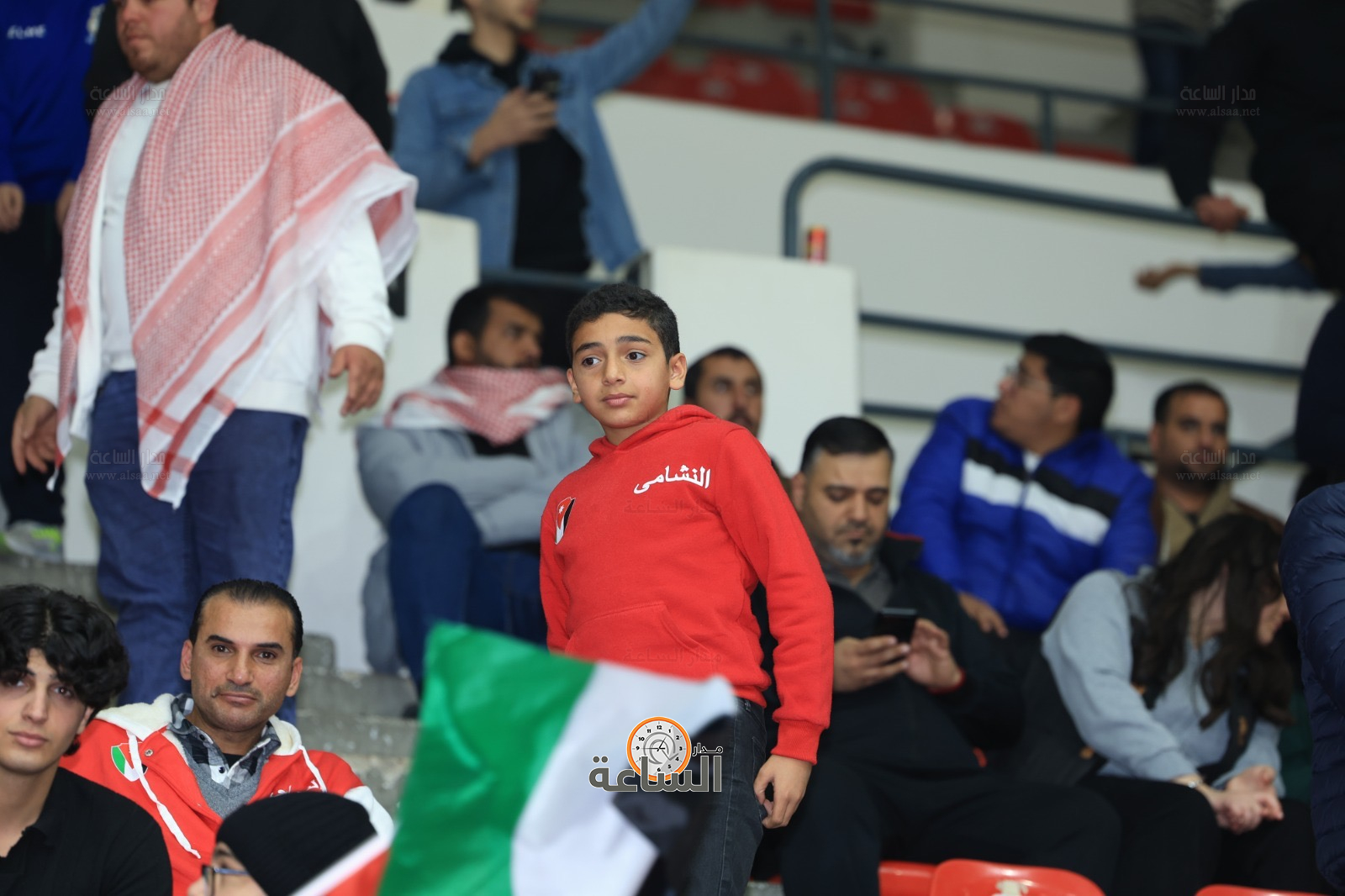 Madar Al-Saa Images 0.3612140282251771