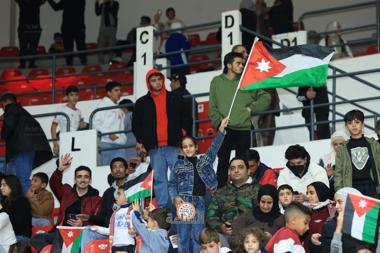 Madar Al-Saa Images 0.3273338013970952