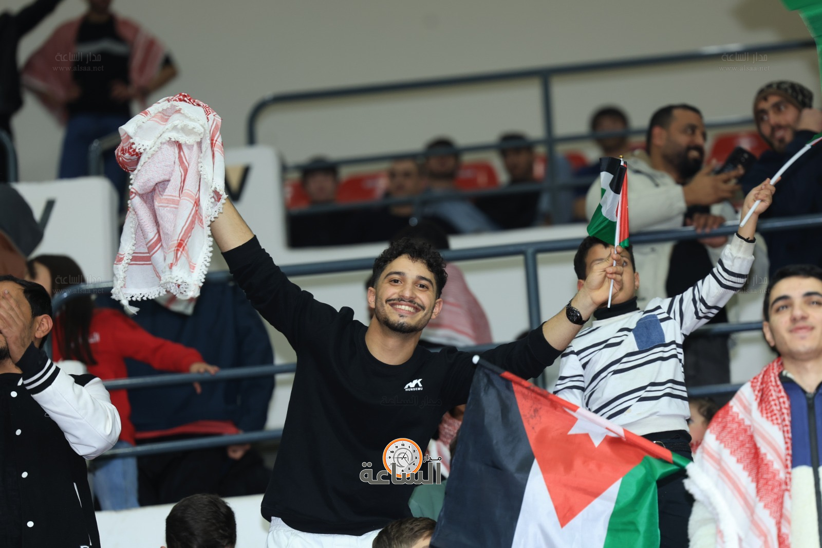 Madar Al-Saa Images 0.1025509541648626