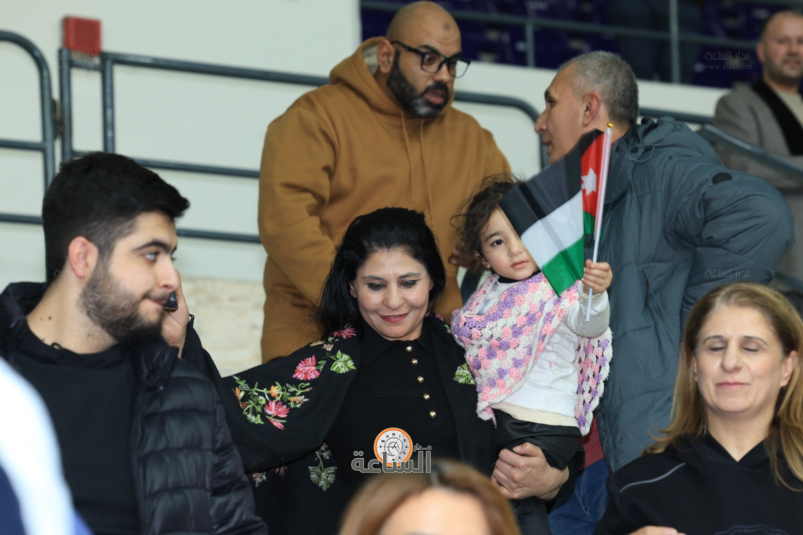 Madar Al-Saa Images 0.23821605854550865