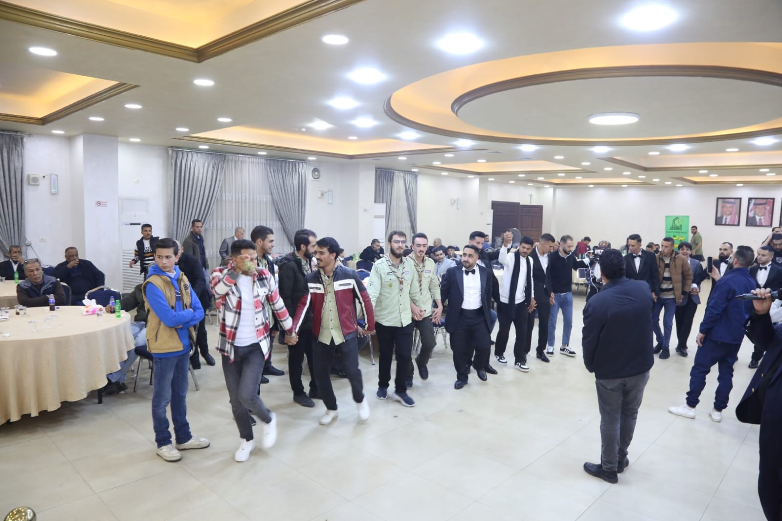 Madar Al-Saa Images 0.9083301662445887