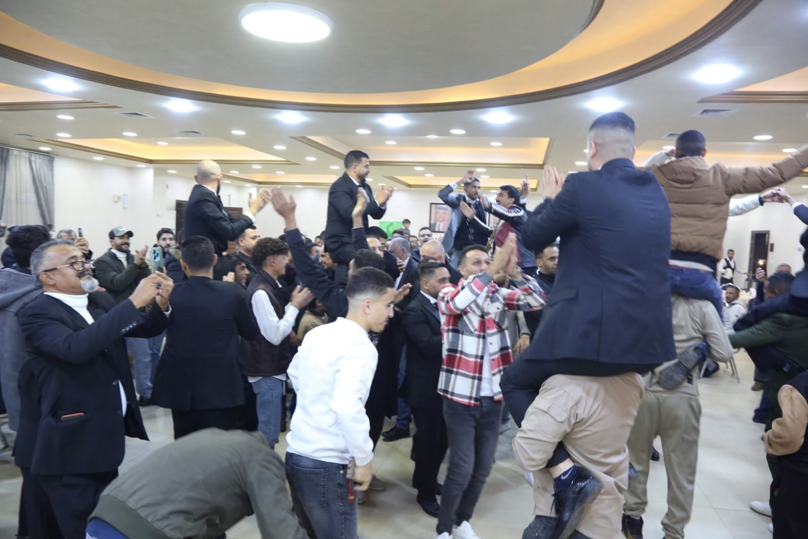 Madar Al-Saa Images 0.8517854964820019