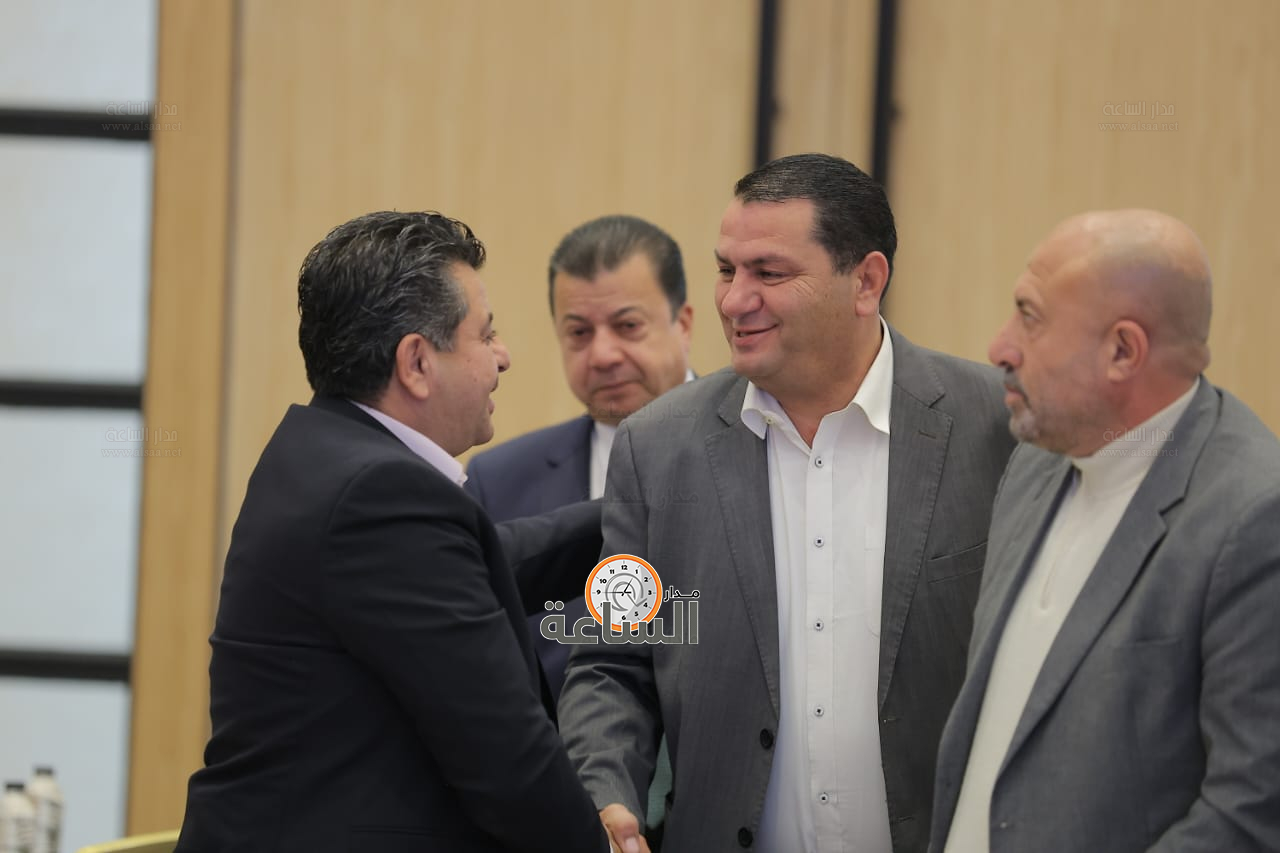 Madar Al-Saa Images 0.893967675437751