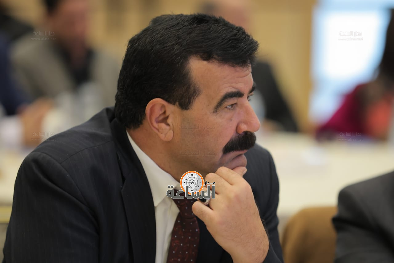 Madar Al-Saa Images 0.6963784155728585