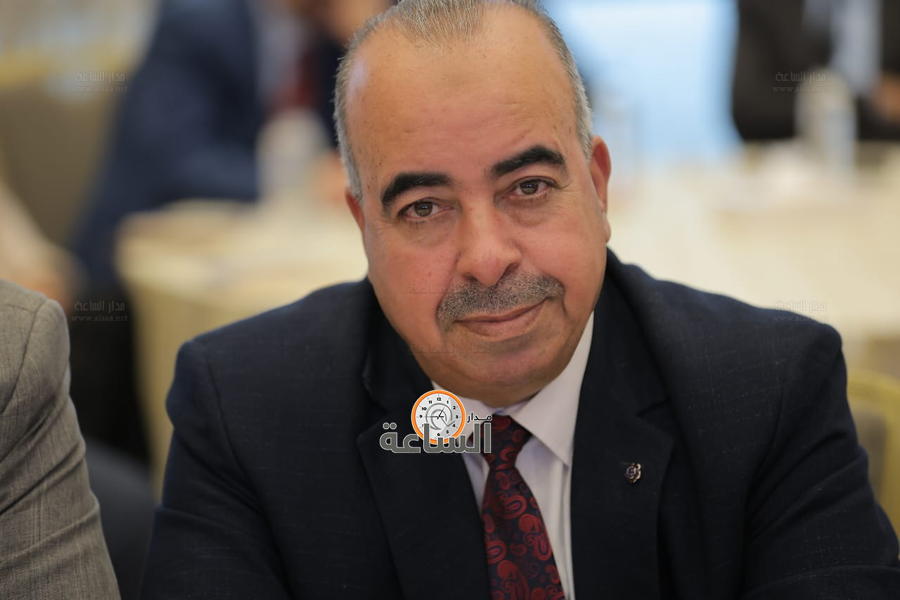 Madar Al-Saa Images 0.3493376233786647