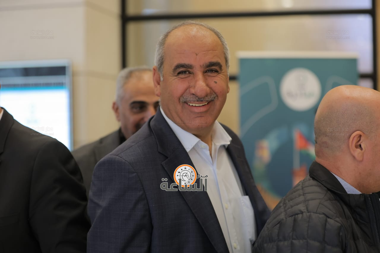 Madar Al-Saa Images 0.3746398601246911