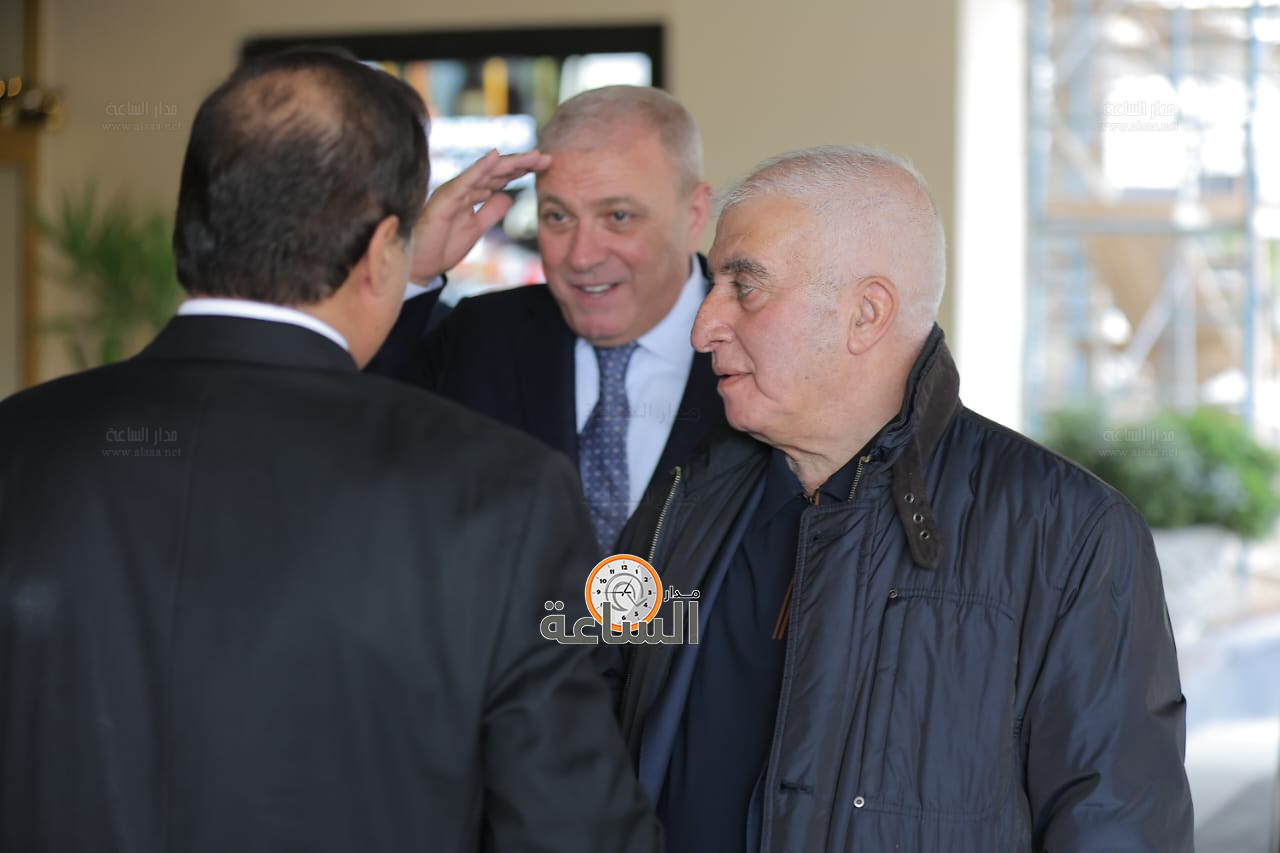 Madar Al-Saa Images 0.11471311333906209