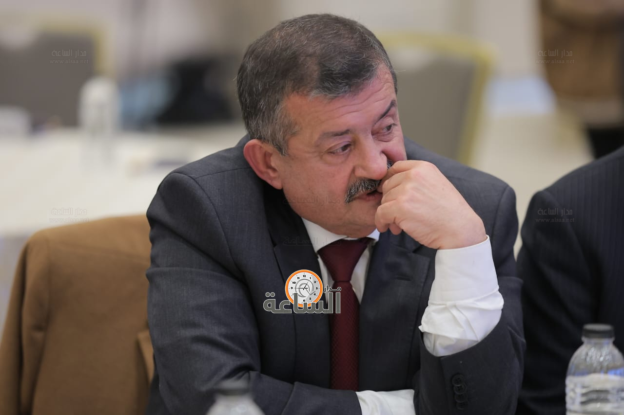 Madar Al-Saa Images 0.4131019668593541