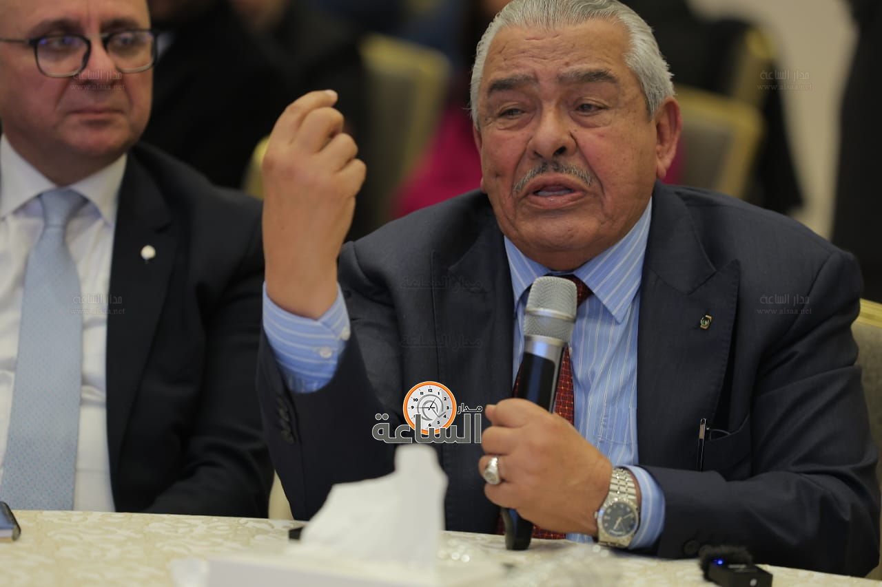 Madar Al-Saa Images 0.014045688234180509