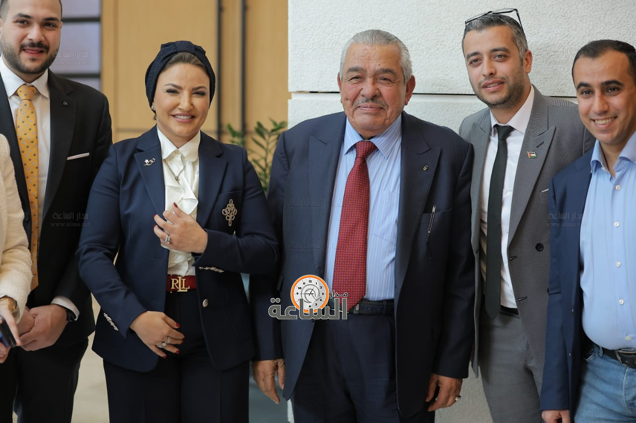 Madar Al-Saa Images 0.12467353790454117