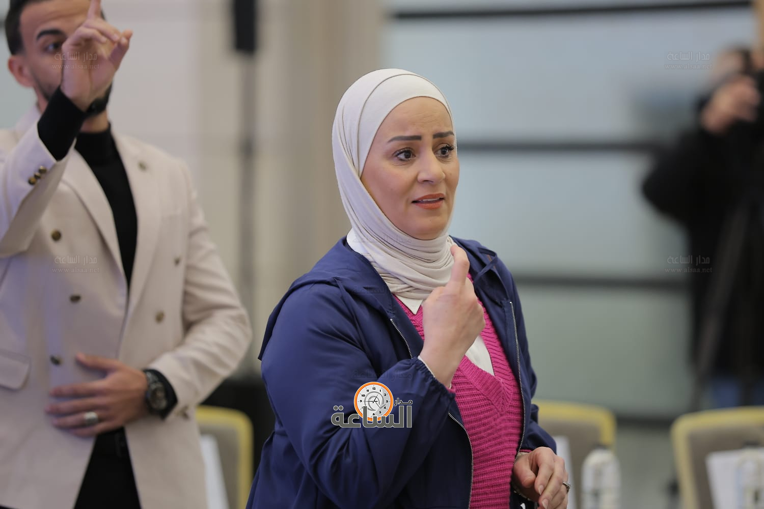 Madar Al-Saa Images 0.896341530605668